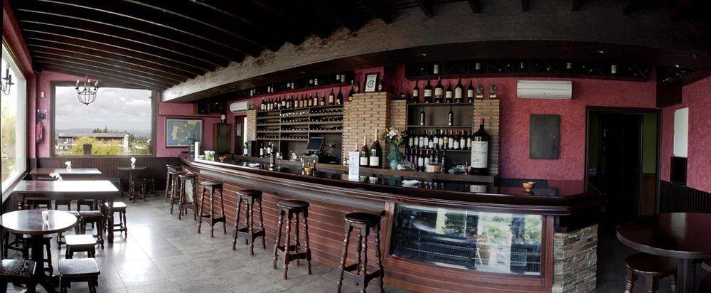 Hotel Os Olivos Guísamo المطعم الصورة